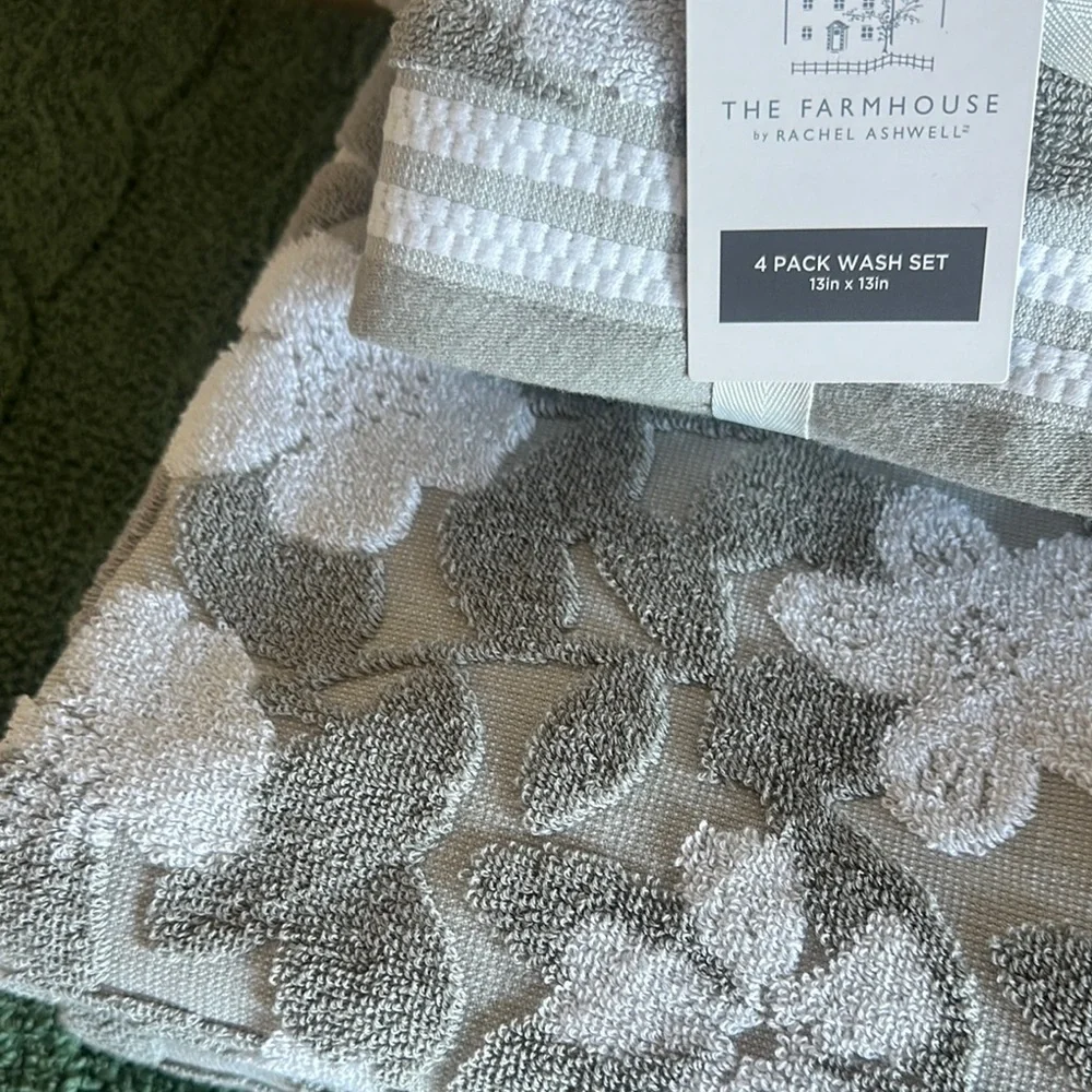 Rachel Ashwell Farmhouse Bath Towels Hand Towels Washcloths Gray Floral NEW